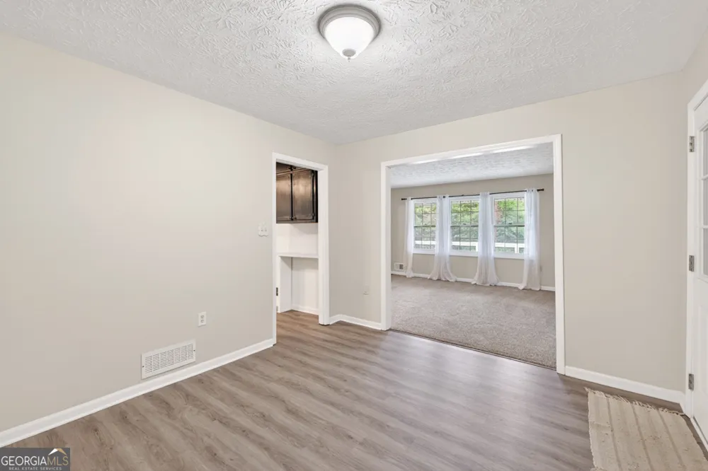 1981 Lee Peters RD Loganville, GA 30052