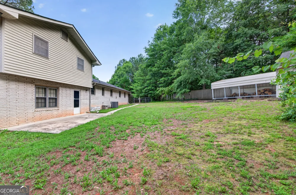 1981 Lee Peters RD Loganville, GA 30052