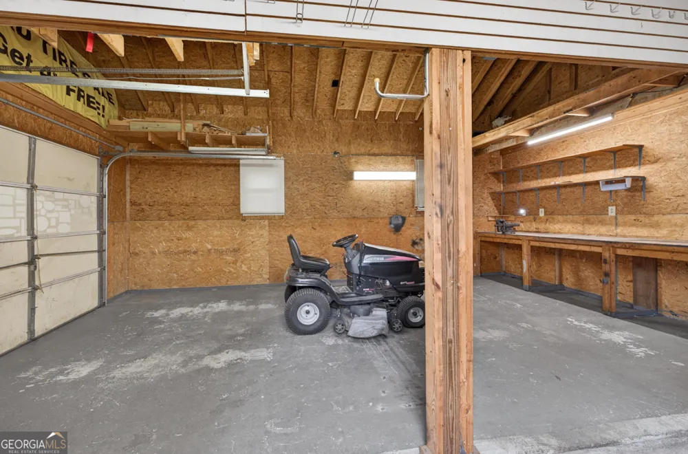 1981 Lee Peters RD Loganville, GA 30052