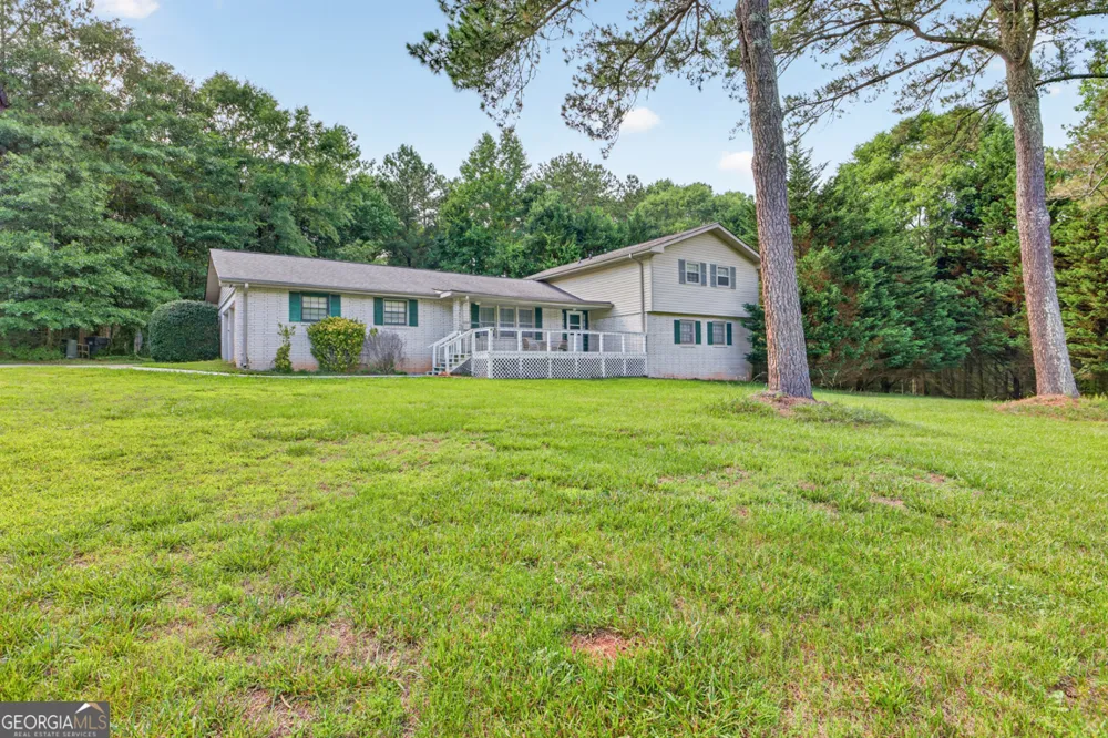 1981 Lee Peters RD Loganville, GA 30052