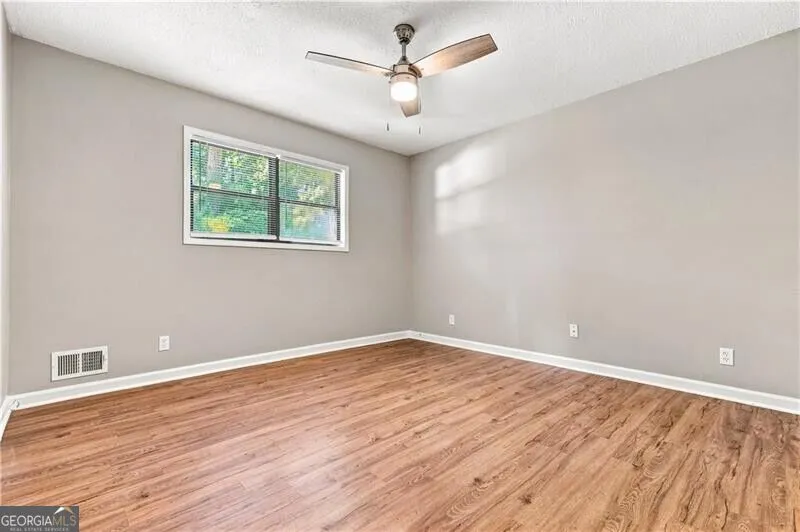3824 Wyntuck CIR Kennesaw, GA 30152