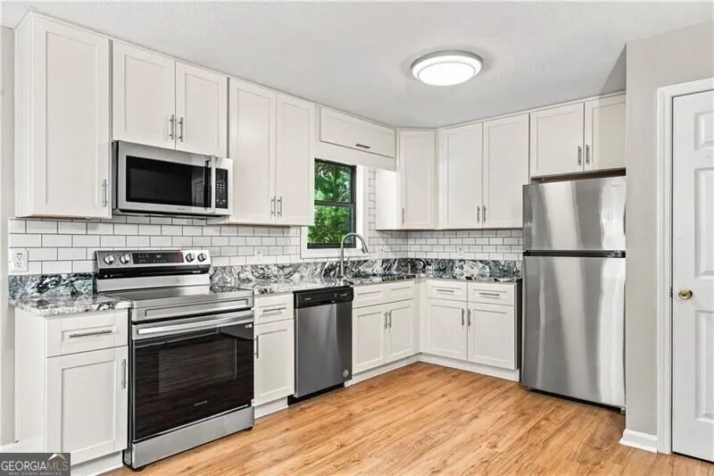 3824 Wyntuck CIR Kennesaw, GA 30152