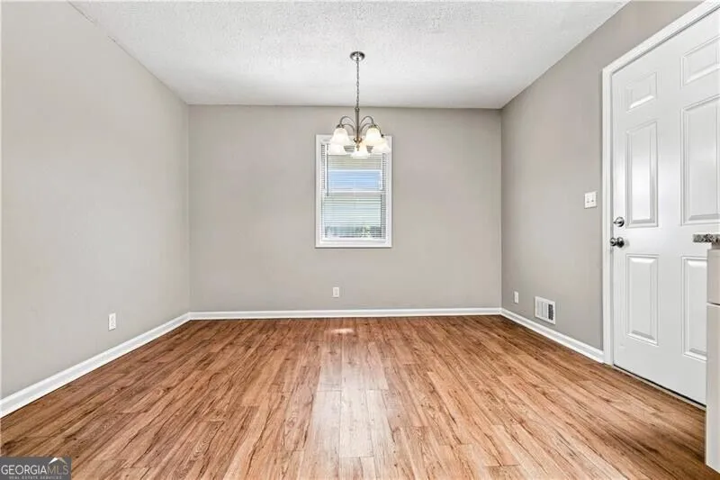 3824 Wyntuck CIR Kennesaw, GA 30152
