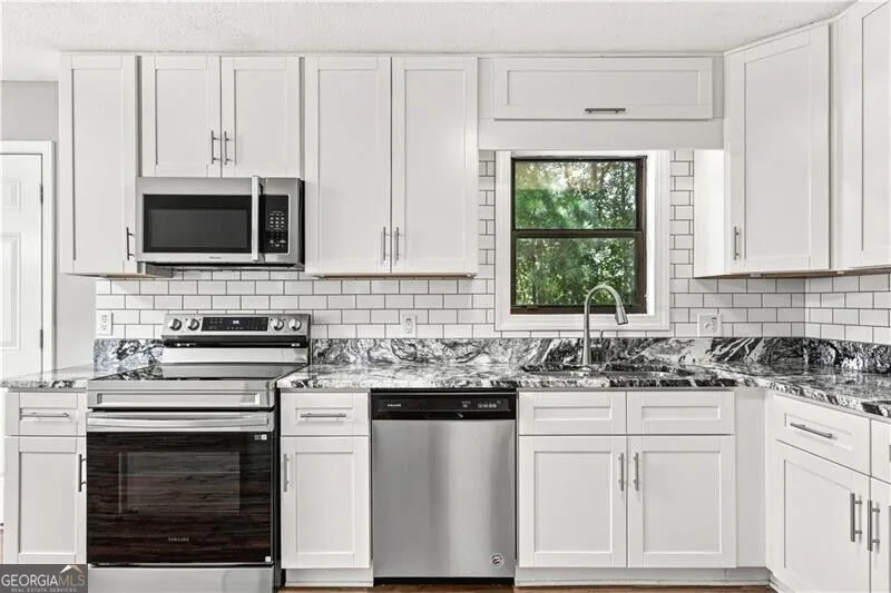 3824 Wyntuck CIR Kennesaw, GA 30152