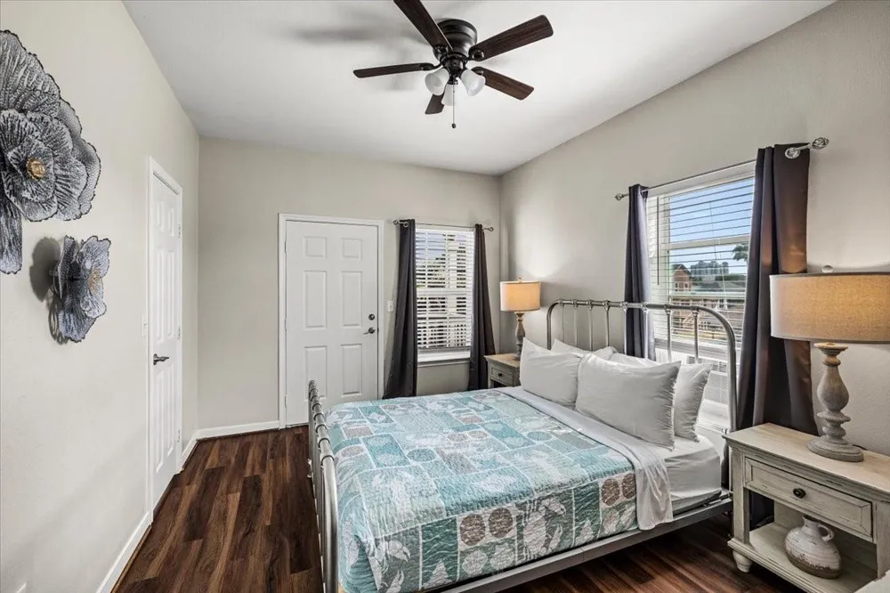 1223 Avenue M Galveston, TX 77550