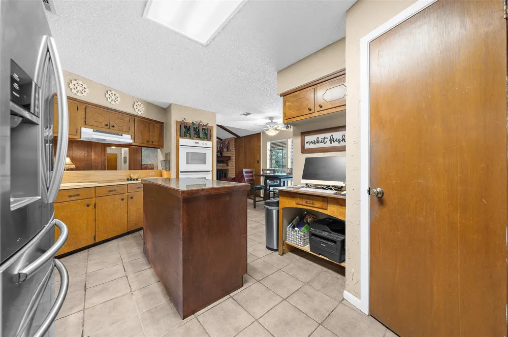 15856 Dewberry Lane Conroe, TX 77302