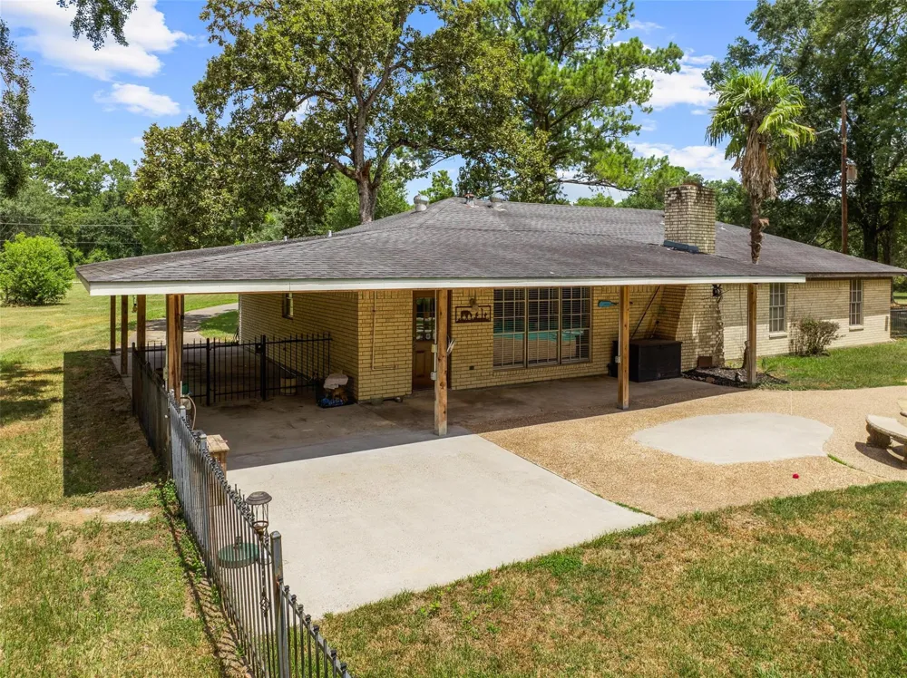 15856 Dewberry Lane Conroe, TX 77302