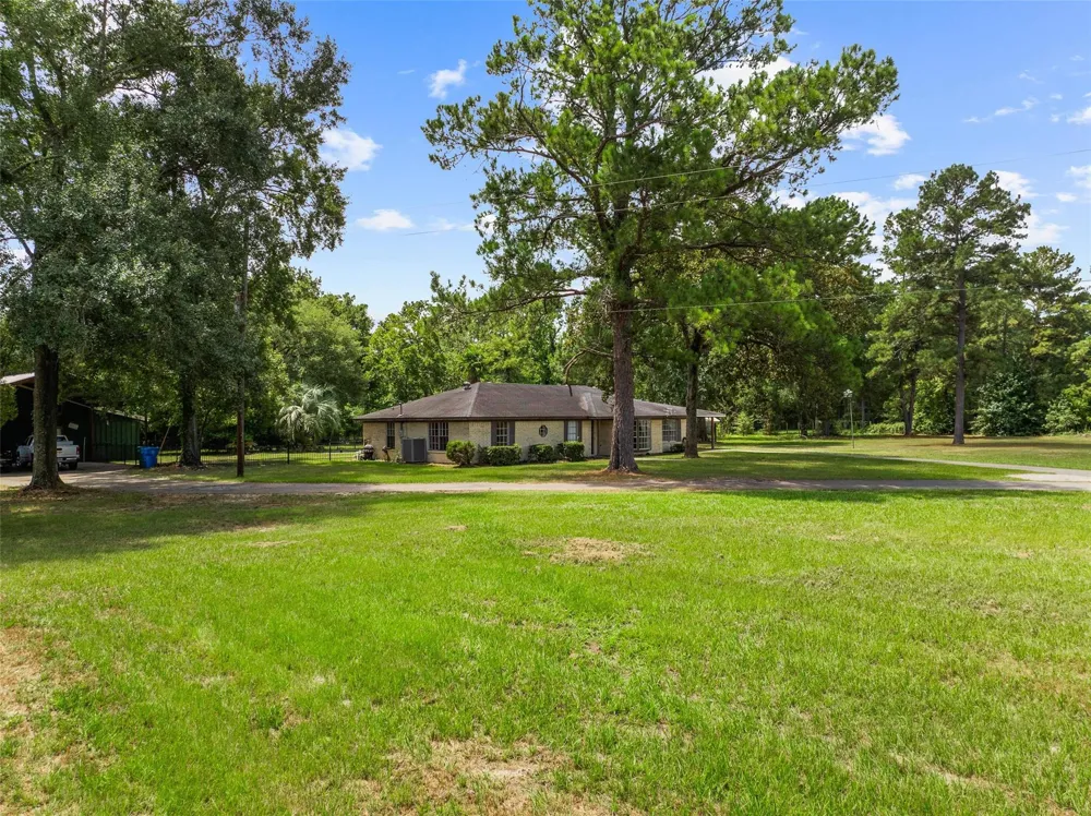15856 Dewberry Lane Conroe, TX 77302