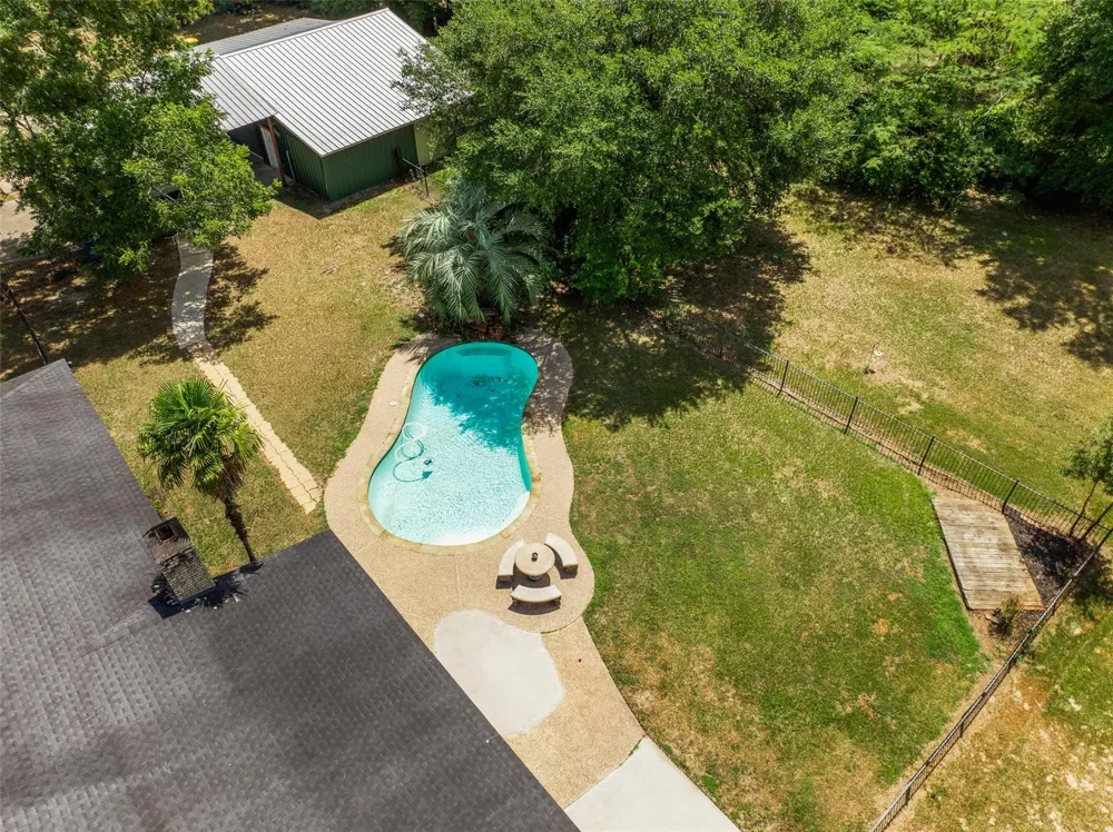 15856 Dewberry Lane Conroe, TX 77302