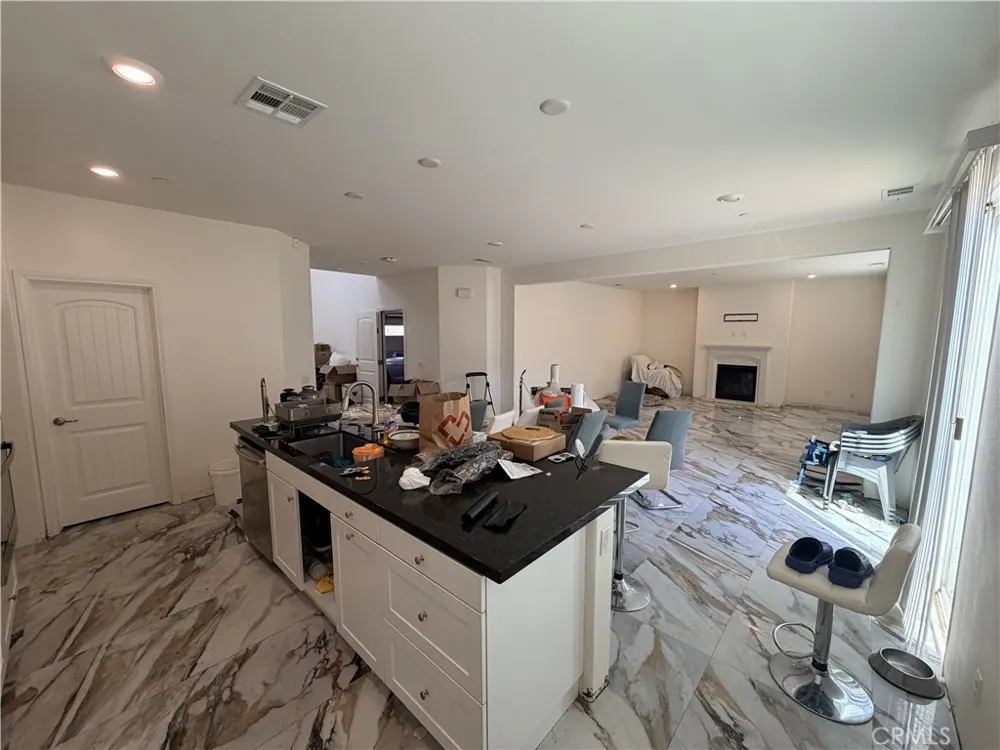 11241 Guffey Ranch Corona, CA 92883