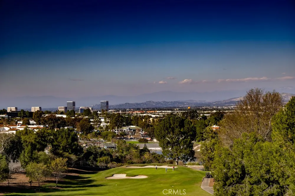 2399 Via Mariposa W #2C Laguna Woods, CA 92637