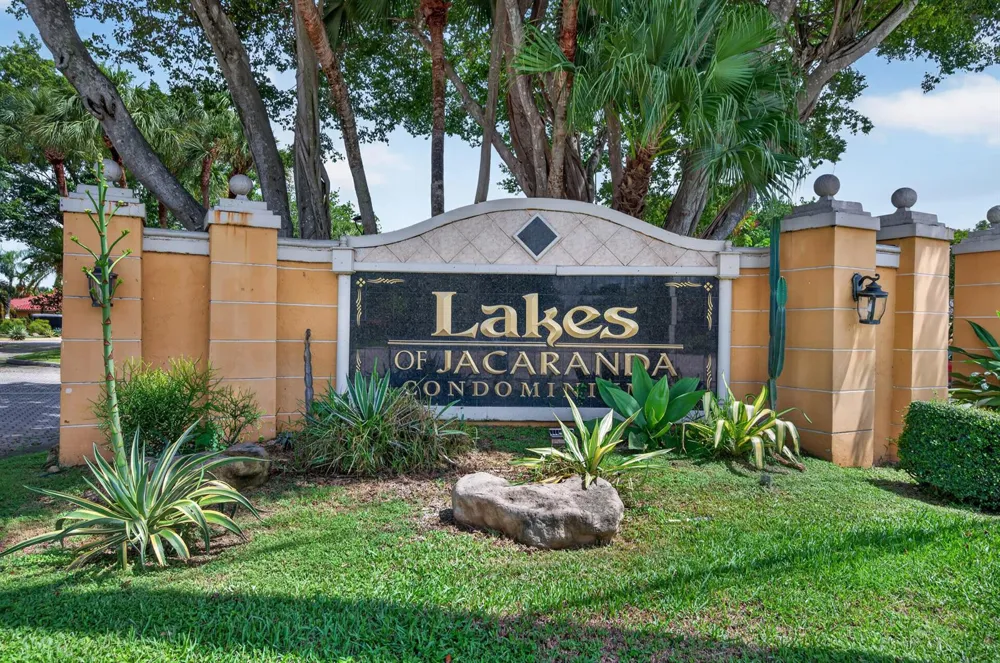 10717 E Cleary Boulevard E #106 Plantation, FL 33324