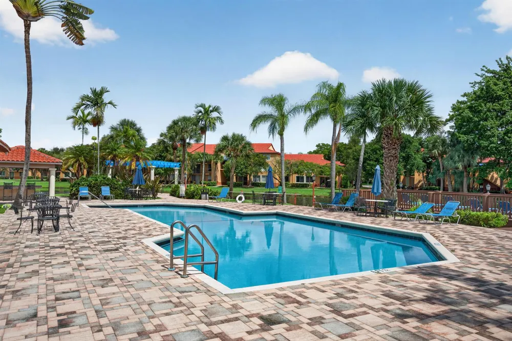 10717 E Cleary Boulevard E #106 Plantation, FL 33324