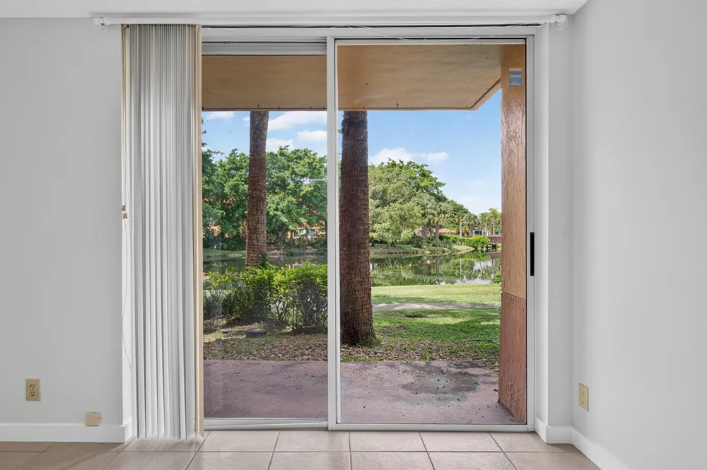 10717 E Cleary Boulevard E #106 Plantation, FL 33324