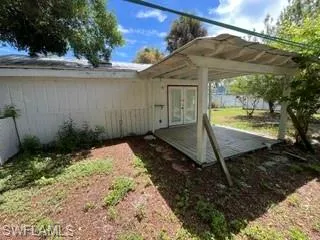 2579 Becca Avenue Naples, FL 34112