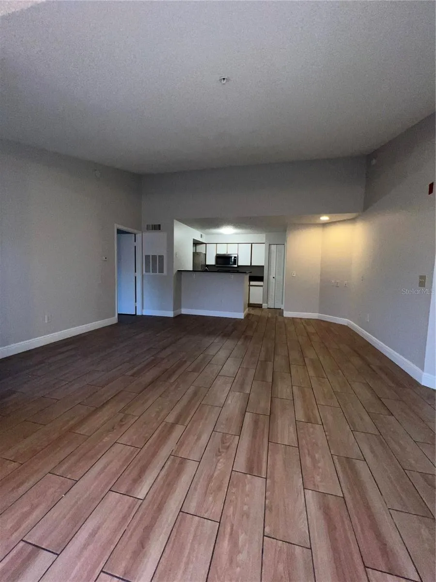 2216 GRAND CAYMAN COURT #1435 Kissimmee, FL 34741