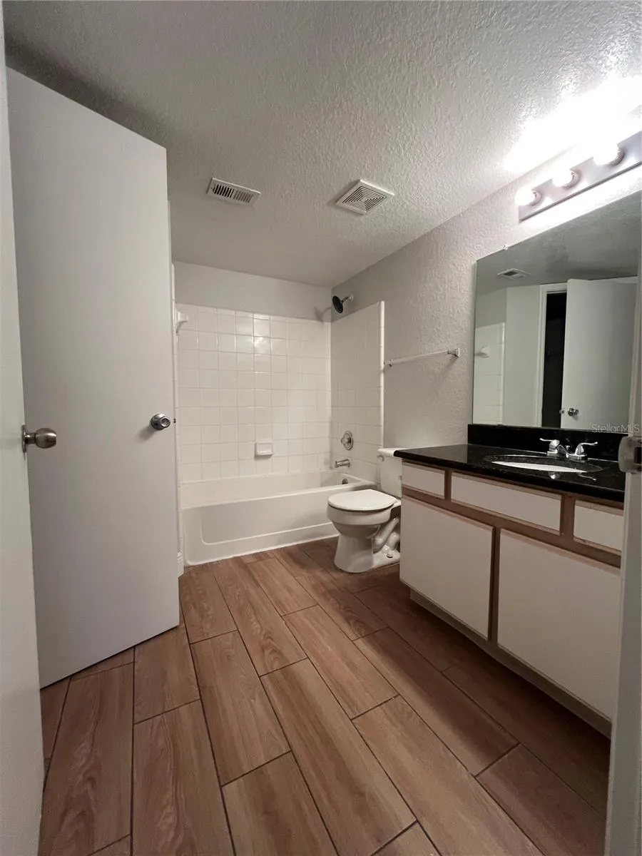 2216 GRAND CAYMAN COURT #1435 Kissimmee, FL 34741