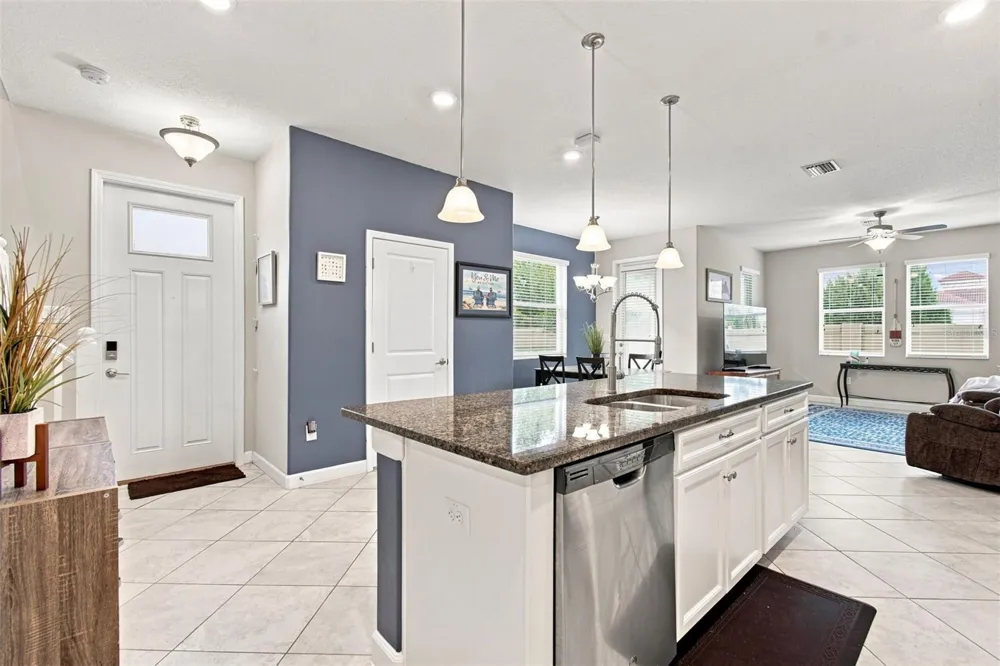 3207 PAINTED BLOSSOM COURT Lutz, FL 33558