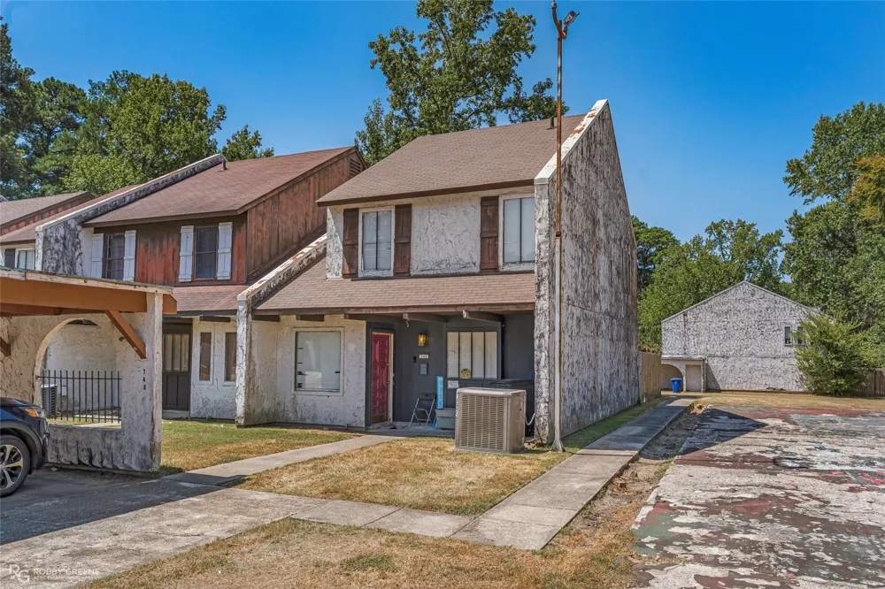 748 Highland Square Drive Shreveport, LA 71107