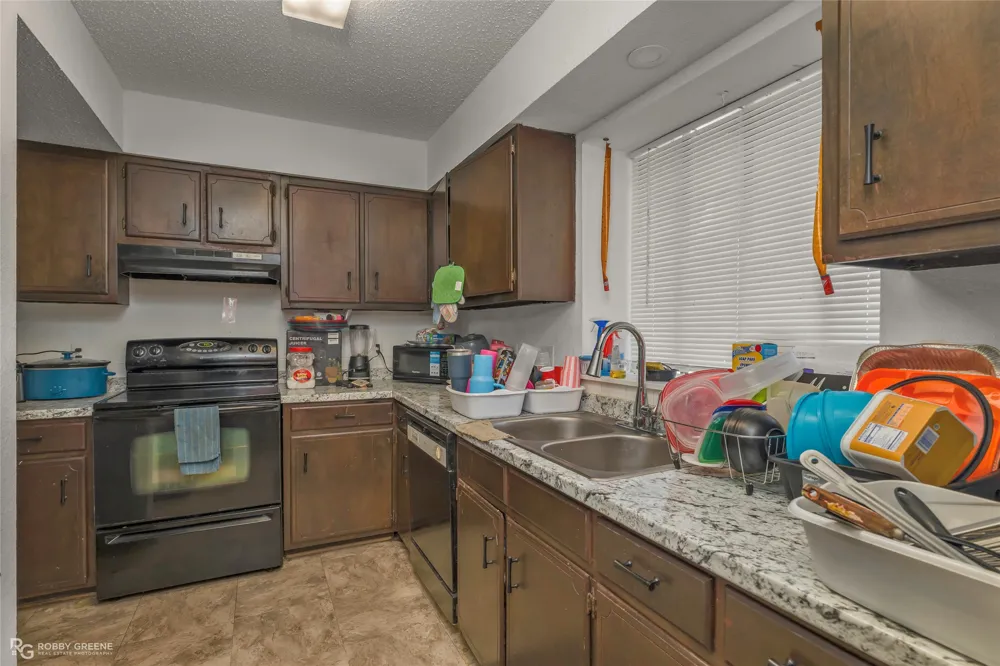 748 Highland Square Drive Shreveport, LA 71107