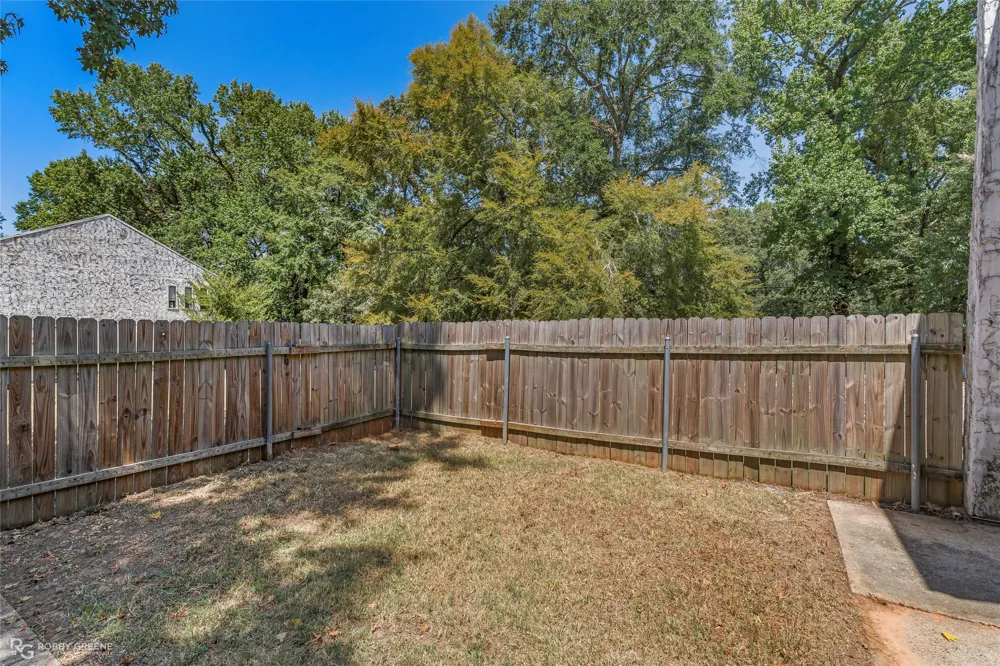 748 Highland Square Drive Shreveport, LA 71107