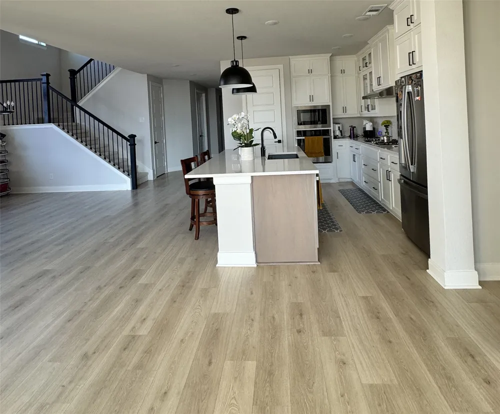 1521 Buttercup Avenue Aubrey, TX 76227