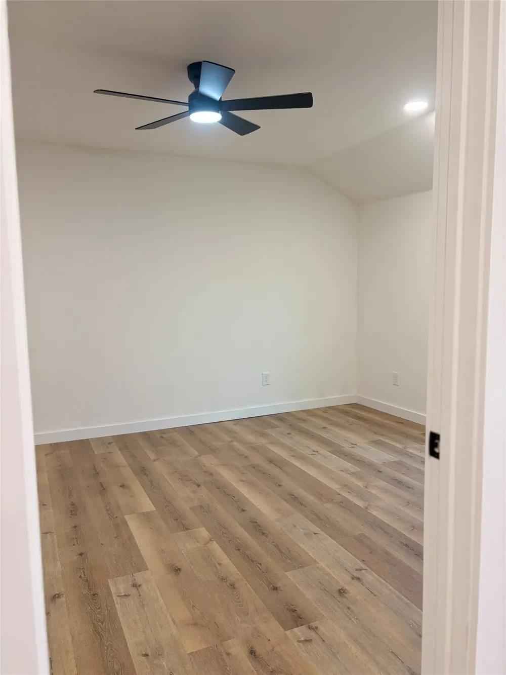 5536 Greenlee Street Fort Worth, TX 76112