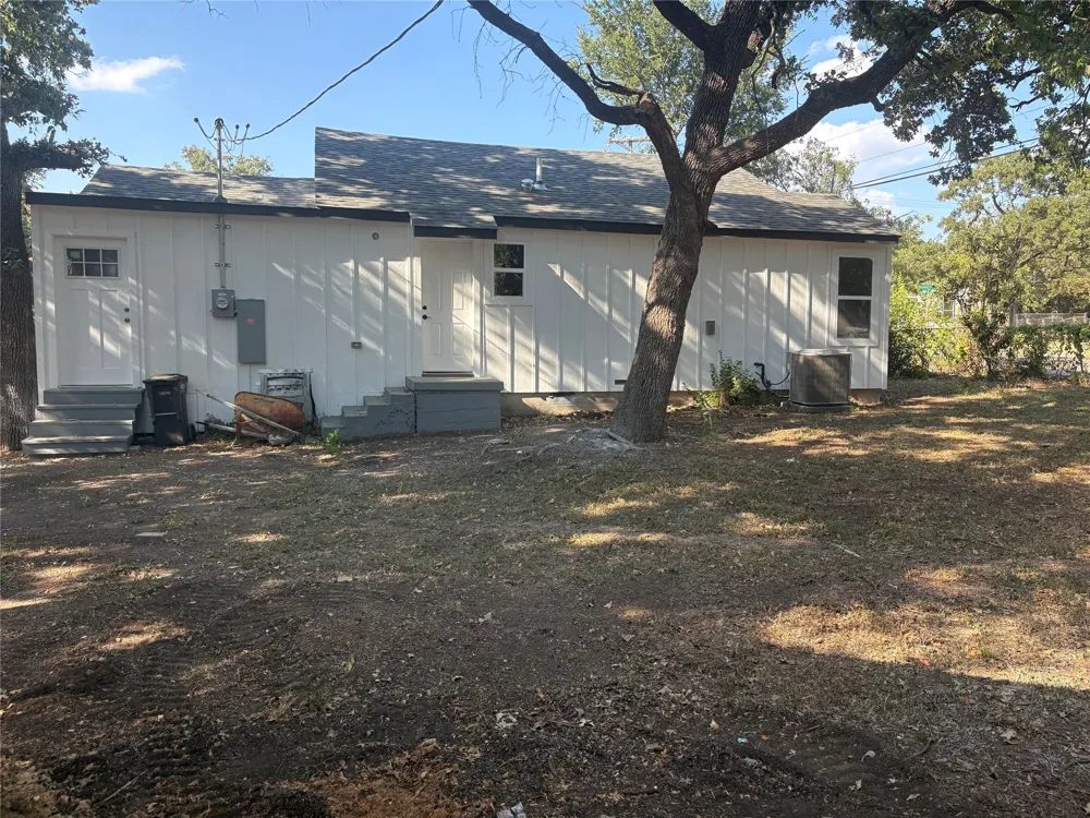 5536 Greenlee Street Fort Worth, TX 76112