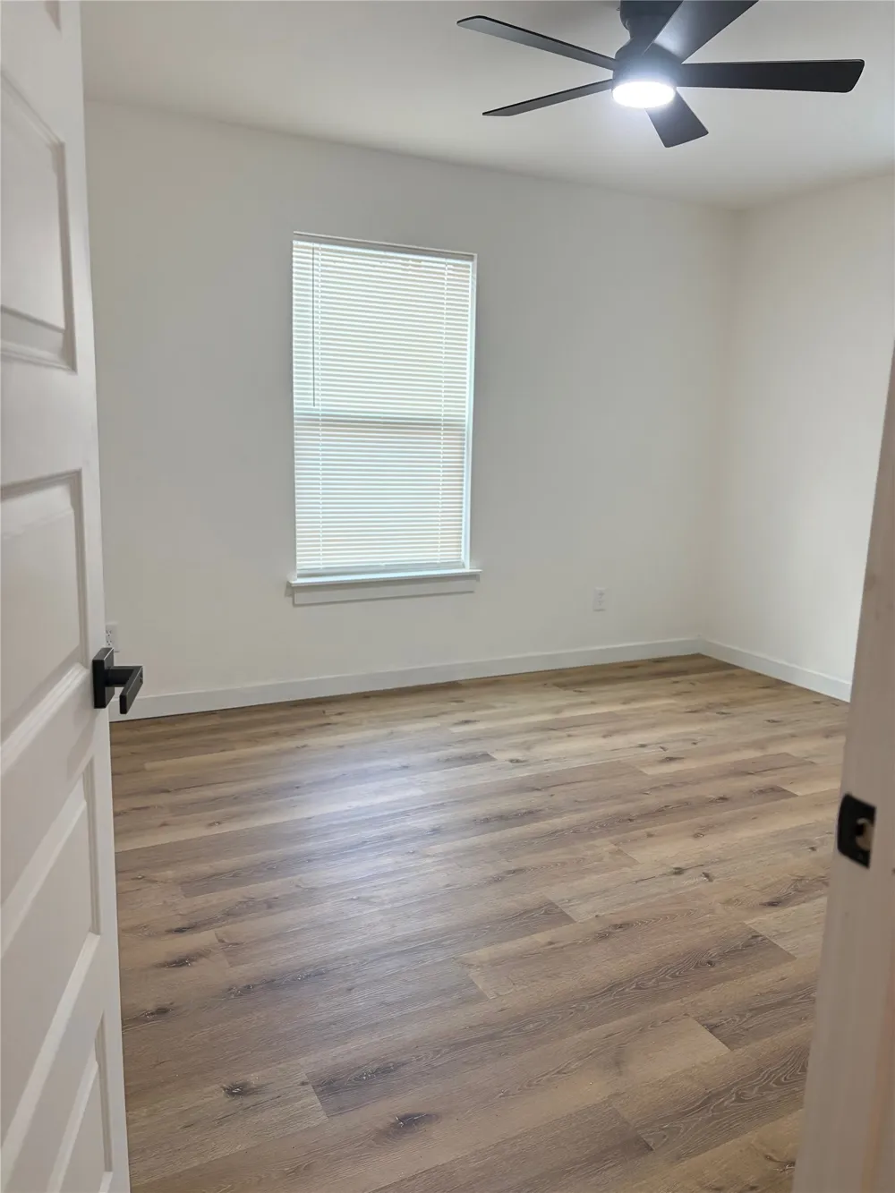 5536 Greenlee Street Fort Worth, TX 76112