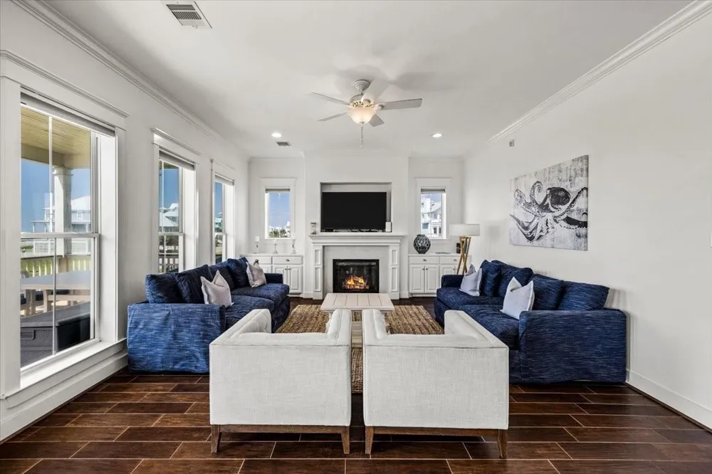 11406 Beachside Galveston, TX 77554