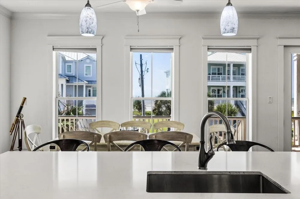 11406 Beachside Galveston, TX 77554