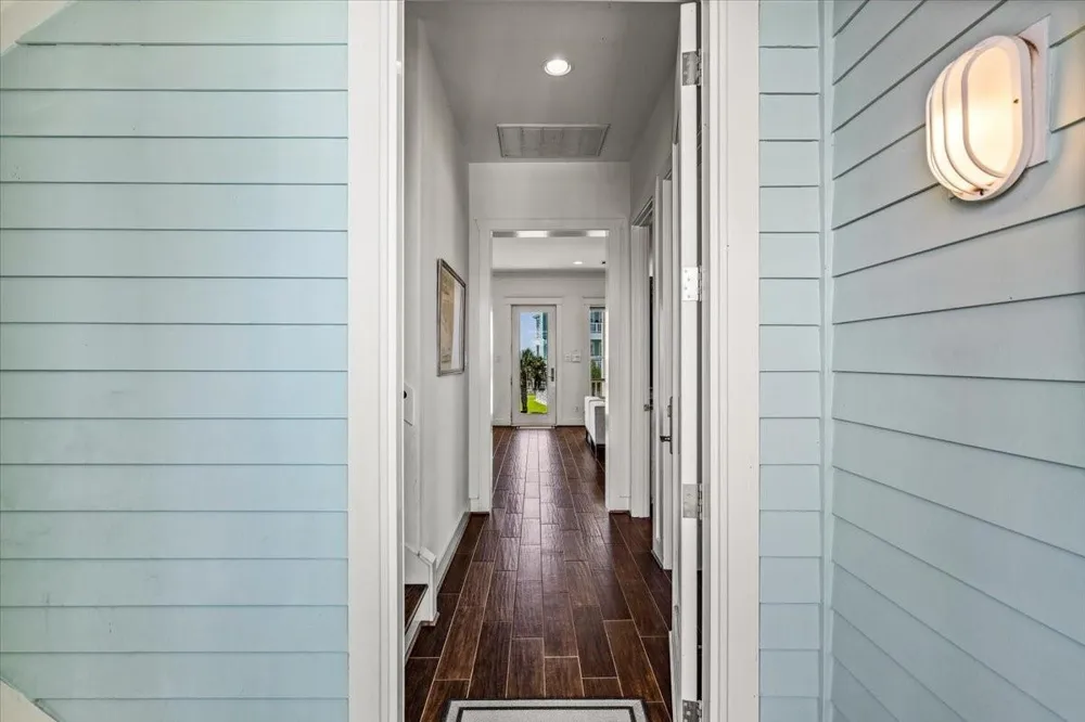 11406 Beachside Galveston, TX 77554