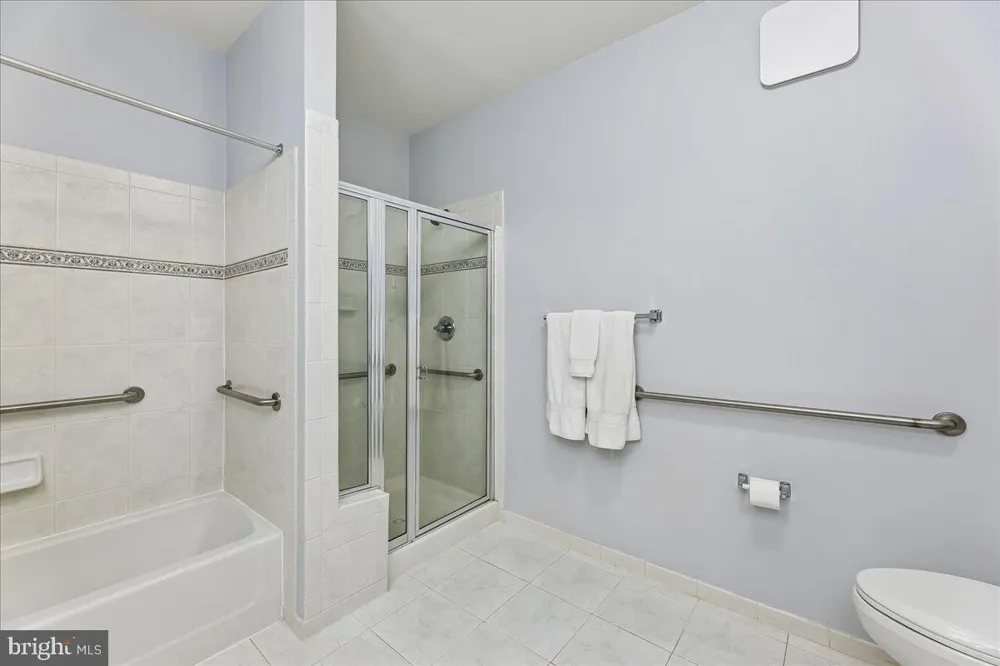 7880 ROLLING WOODS COURT #2103 Springfield, VA 22152