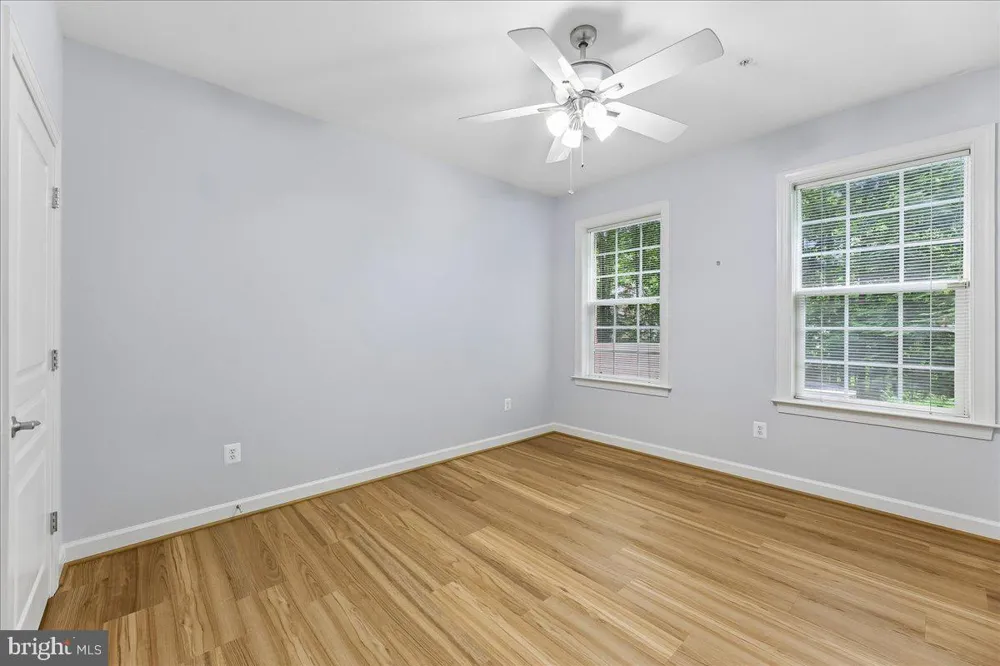 7880 ROLLING WOODS COURT #2103 Springfield, VA 22152