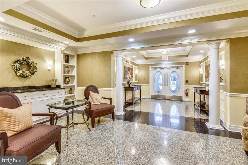7880 ROLLING WOODS COURT #2103 Springfield, VA 22152