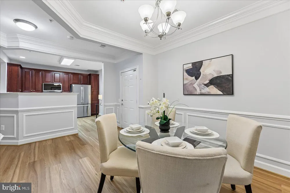 7880 ROLLING WOODS COURT #2103 Springfield, VA 22152