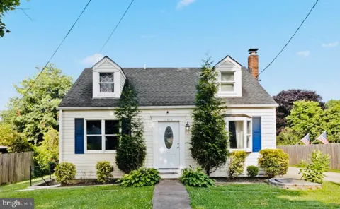 13818 HANOVER PIKE