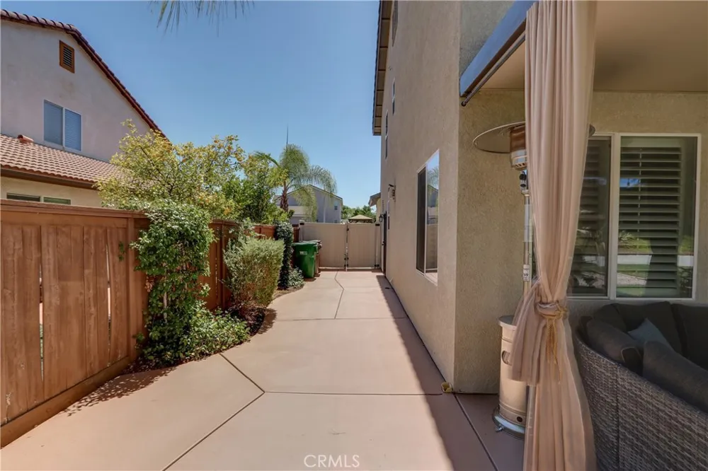 17565 Cedarwood Riverside, CA 92503