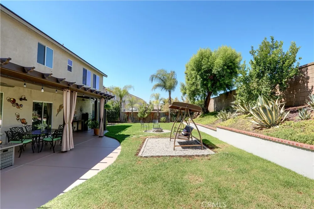 17565 Cedarwood Riverside, CA 92503