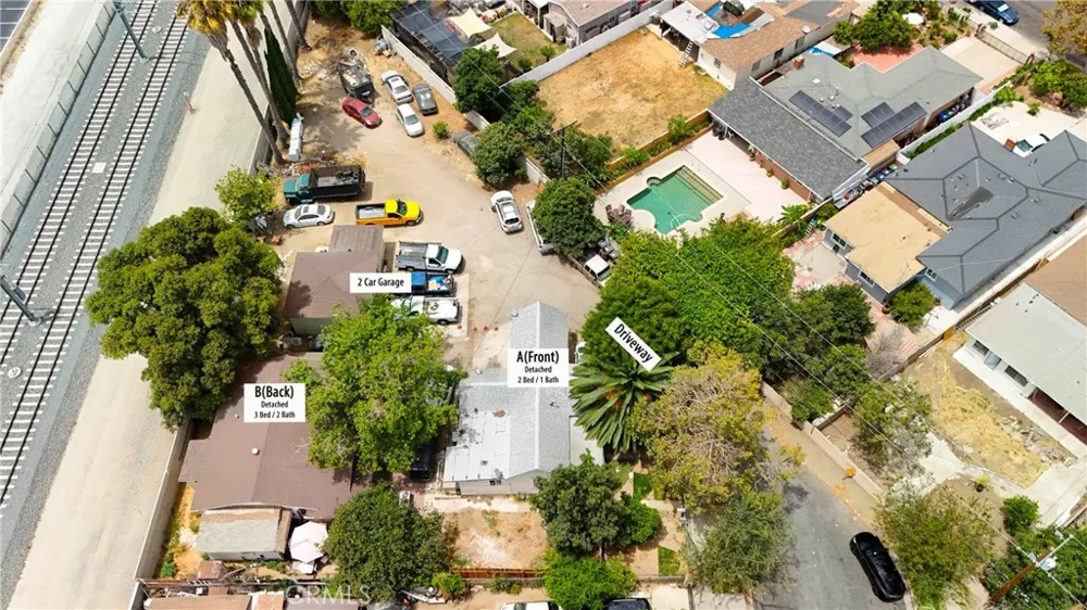 2430 W 6th #A&B Santa Ana, CA 92703