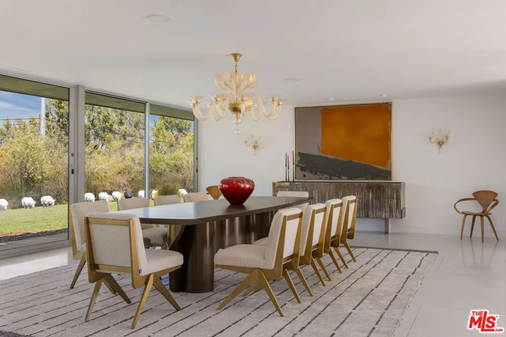 14700 Mulholland Drive Los Angeles, CA 90077