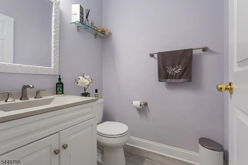 145 Levinberg Ln Wayne, NJ 07470