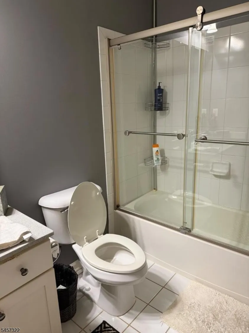 1014 Cunningham Ct #1014 Unit 1014 Belleville, NJ 07109