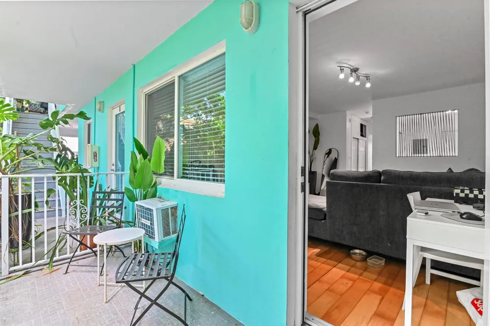 1035 Meridian Avenue #5 Miami Beach, FL 33139
