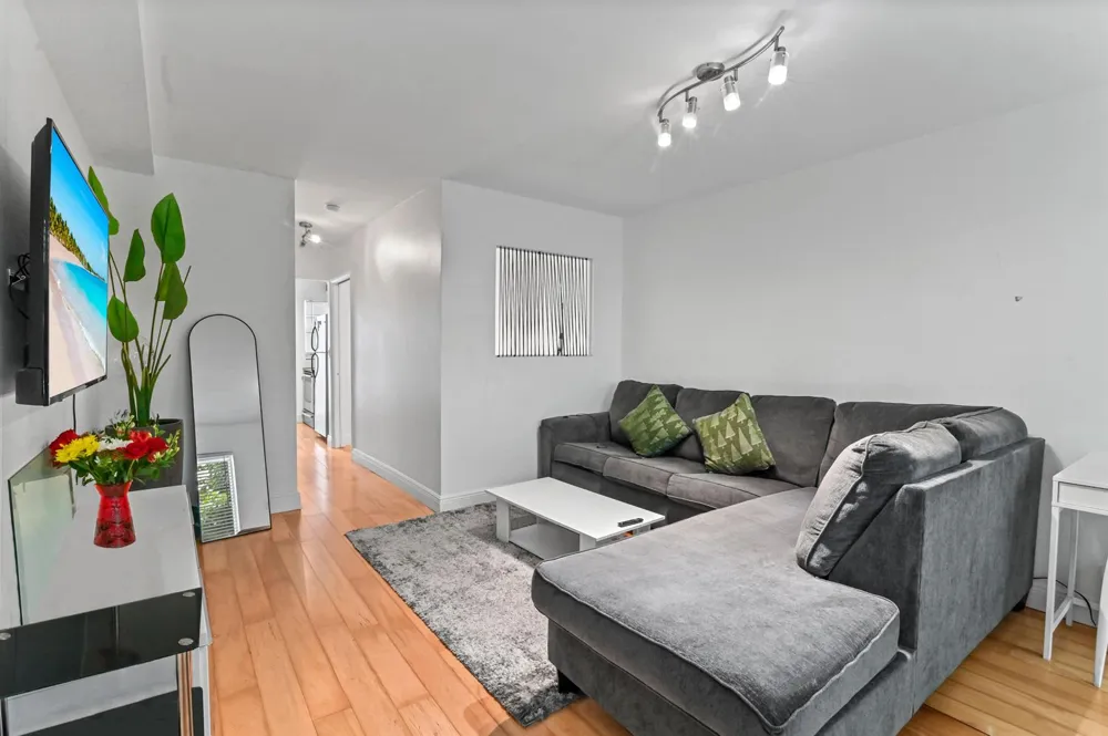 1035 Meridian Avenue #5 Miami Beach, FL 33139