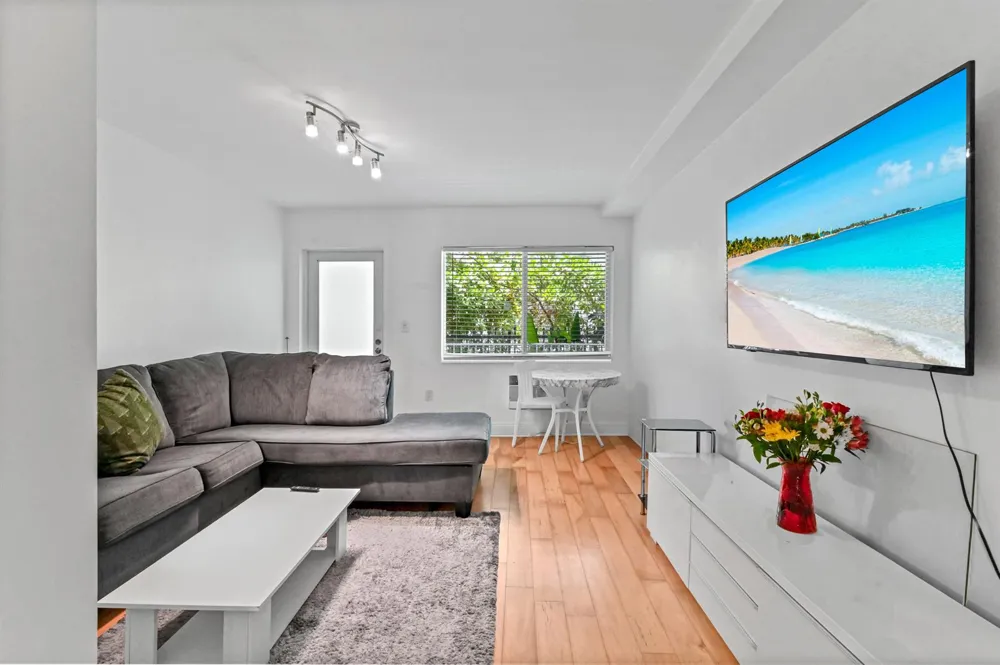 1035 Meridian Avenue #5 Miami Beach, FL 33139