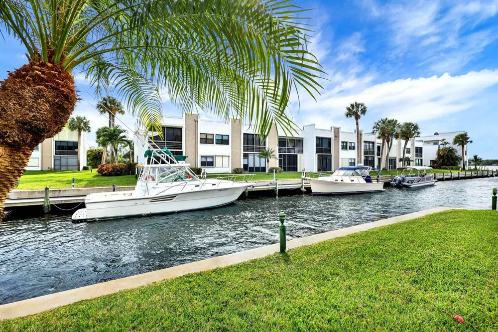 1950 SW PALM CITY ROAD #9-107 Stuart, FL 34994