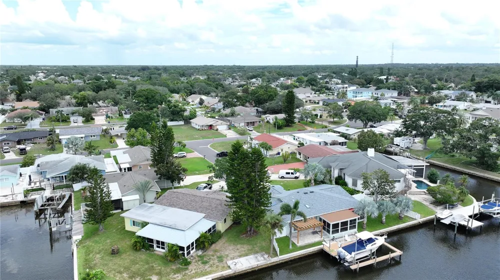 303 MORNINGSIDE DRIVE Palm Harbor, FL 34683