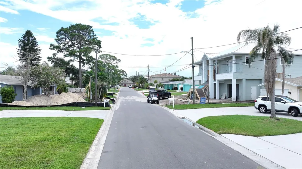 303 MORNINGSIDE DRIVE Palm Harbor, FL 34683