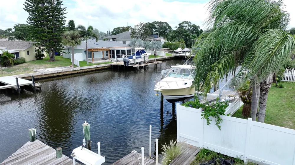 303 MORNINGSIDE DRIVE Palm Harbor, FL 34683